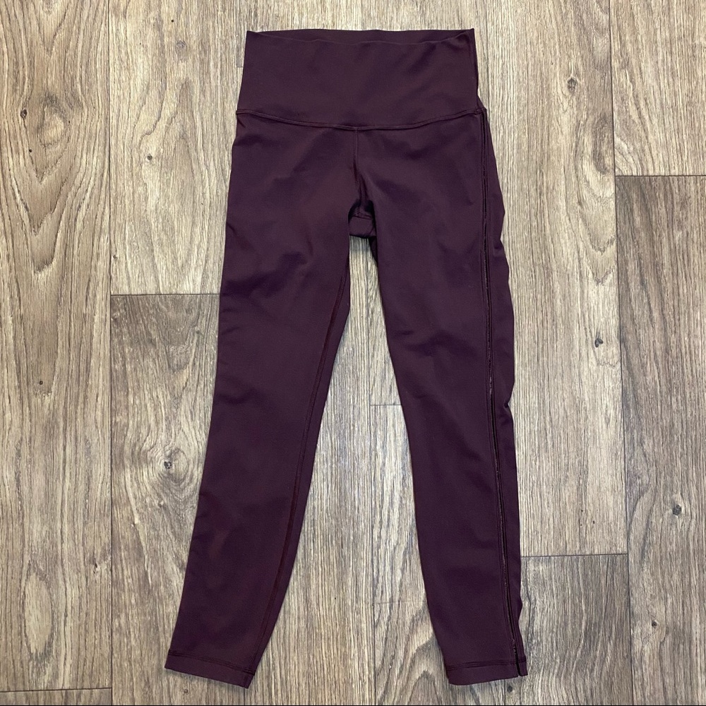 LULULEMON OLD SCHOOL ALIGN 25”, size 6